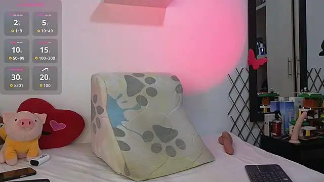 Snapshot of milky__boy_ chatting on October 12, 2025, 4:36 am milky boy online show from October 12, 2025, 4:36 am