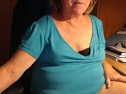  sunshine   online show from November 2, 2025, 8:25 pm