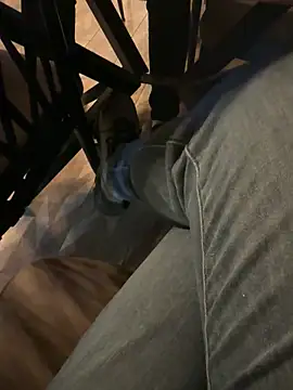 homidor online show from February 2, 2025, 5:37 pm