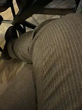 homidor online show from February 5, 2025, 6:59 pm