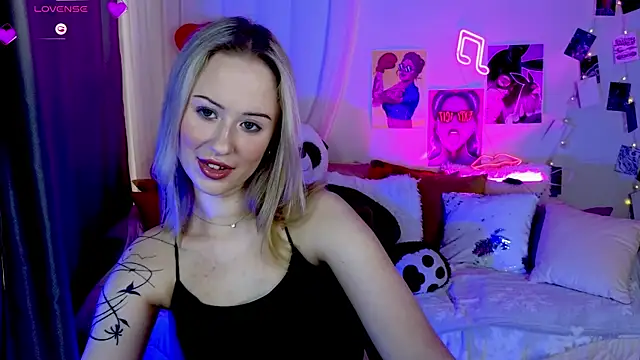 SashaBrooks online show from March 11, 2026, 2:22 pm