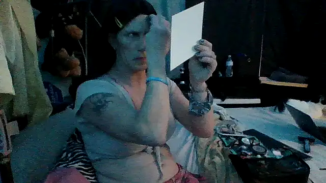 Snapshot of MizzAmy1 chatting on January 13, 2025, 7:21 am MizzAmy1 online show from January 13, 2025, 7:21 am