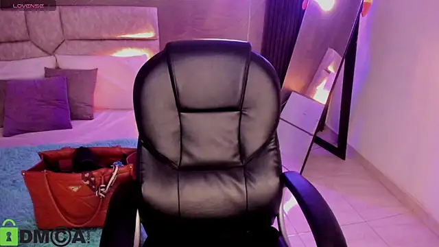 Cristal  adams online show from January 12, 2026, 12:34 pm