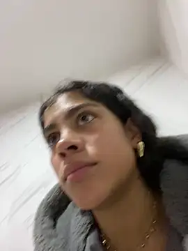 Snapshot of NINA_18_YEARS chatting on November 17, 2025, 8:24 pm NINA 18 YEARS online show from November 17, 2025, 8:24 pm