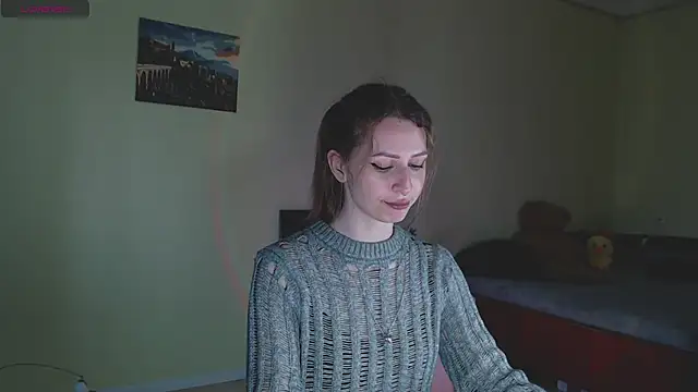 OaklynDobson online show from April 28, 2026, 4:22 pm