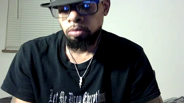 WhiskeyWood DuhGOD online show from November 3, 2025, 2:06 am