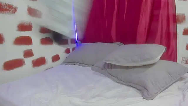 ANEVANS2 online show from November 21, 2025, 4:17 pm