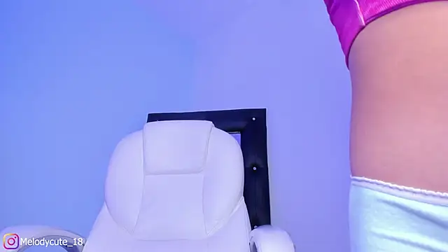 melody cute  online show from February 27, 2025, 7:30 am