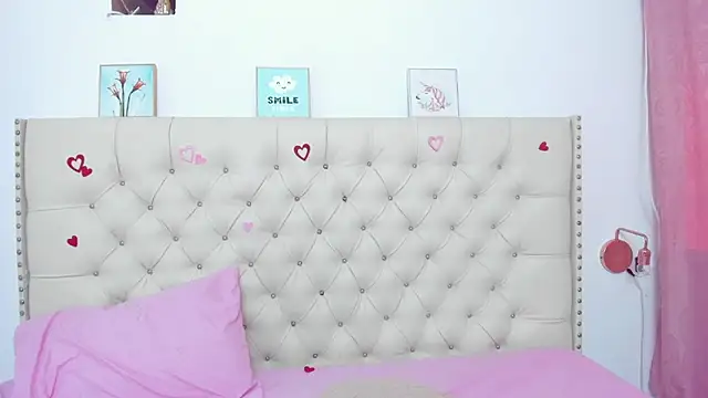 Snapshot of Kim_Eli chatting on March 10, 2025, 7:29 pm Kim Eli online show from March 10, 2025, 7:29 pm