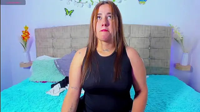 Catherine summer1 online show from February 13, 2026, 7:03 pm