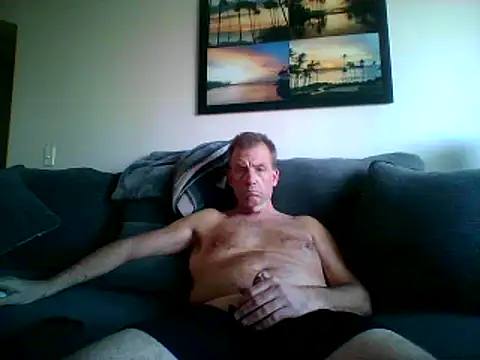 Firedad72FD online show from December 4, 2024, 9:51 pm