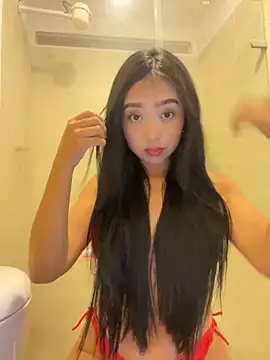 SOPHIACANDY19  online show from October 25, 2025, 11:27 pm