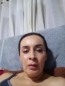 Snapshot of Samantha_Sullivan_ chatting on April 28, 2026, 2:27 am Samantha Sullivan online show from April 28, 2026, 2:27 am