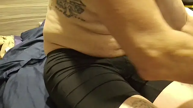 overaveragefreak4you online show from March 20, 2026, 11:22 am