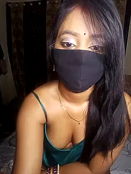 Sexy eye-19 online show from April 15, 2026, 6:52 am