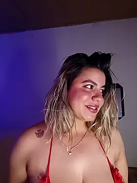 Candy sr online show from November 15, 2025, 4:22 pm