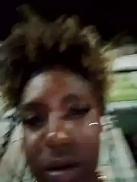 pretinhanovinha online show from January 16, 2026, 5:22 am