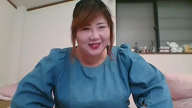 Snapshot of SAKU-RA-chan chatting on March 22, 2025, 3:52 am SAKU-RA-chan online show from March 22, 2025, 3:52 am