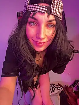 Snapshot of Sofia_Poly chatting on February 26, 2026, 4:18 pm Sofia Poly online show from February 26, 2026, 4:18 pm