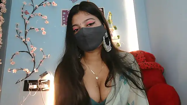 Snapshot of Reena_Singh53 chatting on November 4, 2025, 6:28 am Reena Singh53 online show from November 4, 2025, 6:28 am