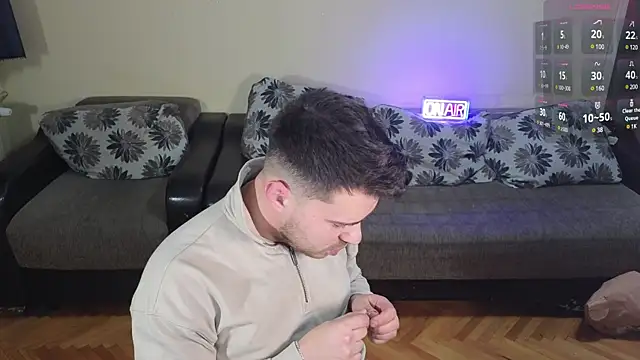 JohnnyStepBro online show from December 13, 2024, 7:53 pm