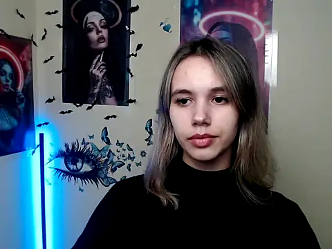  StAcY online show from October 26, 2025, 2:17 pm