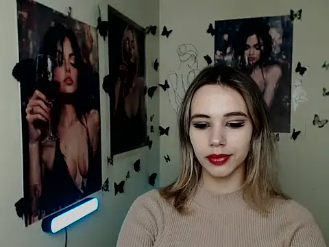  StAcY online show from November 14, 2025, 1:04 pm