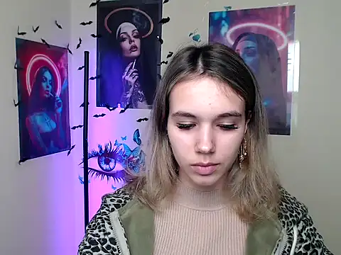  StAcY online show from October 8, 2025, 12:50 pm