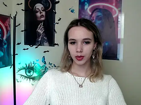  StAcY online show from October 13, 2025, 12:18 pm