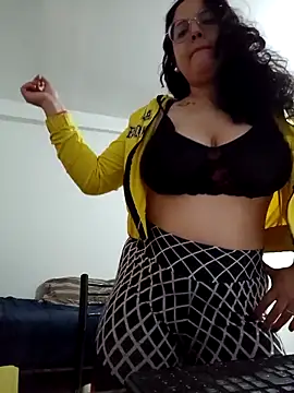 Snapshot of babyluna939 chatting on May 8, 2026, 1:59 pm babyluna939 online show from May 8, 2026, 1:59 pm