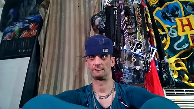 Snapshot of slinginbigD chatting on February 12, 2026, 5:29 am slinginbigD online show from February 12, 2026, 5:29 am