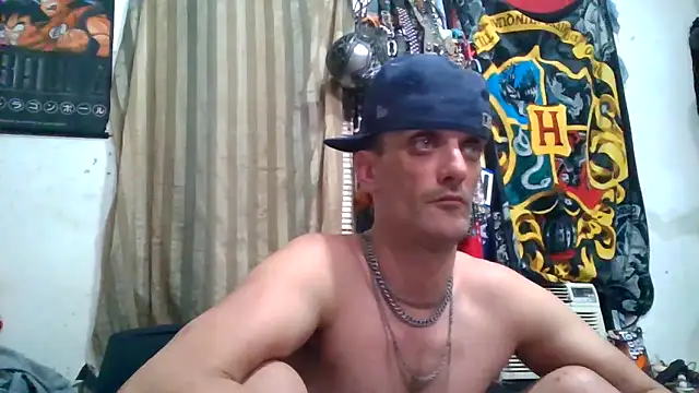 Snapshot of slinginbigD chatting on February 16, 2026, 9:08 am slinginbigD online show from February 16, 2026, 9:08 am