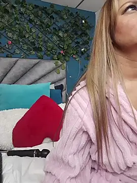 Grey Lorenz11 online show from March 19, 2026, 2:28 pm