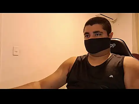 LeoPutaria online show from October 12, 2025, 1:45 pm