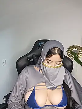 janna isa online show from July 13, 2026, 6:51 pm