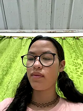 celesteguz online show from November 19, 2025, 11:43 am