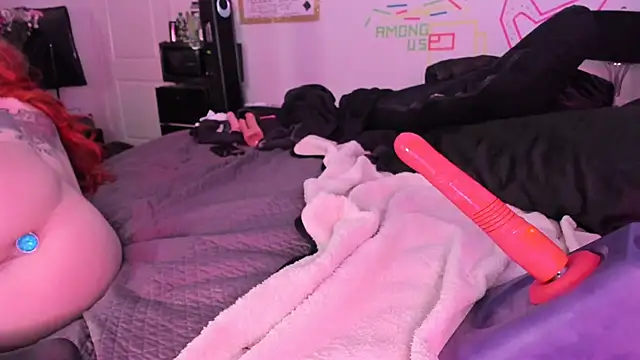Midnightrose11 online show from March 1, 2025, 12:23 pm