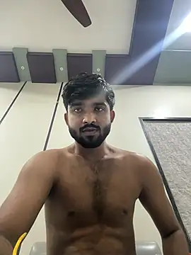 Jhonnn98 online show from July 18, 2026, 4:04 pm