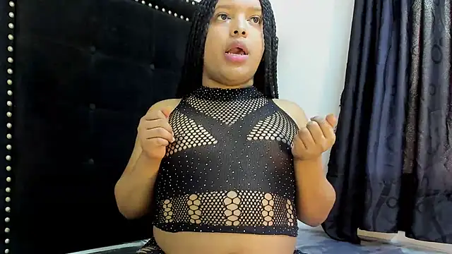 Snapshot of ShanayaKops chatting on October 29, 2025, 2:27 pm ShanayaKops online show from October 29, 2025, 2:27 pm