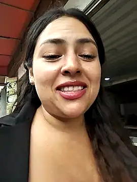 DULCE  26 online show from March 5, 2025, 12:11 pm