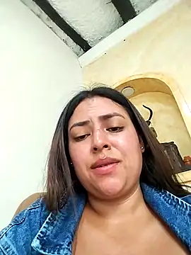 DULCE  26 online show from March 10, 2025, 6:23 pm