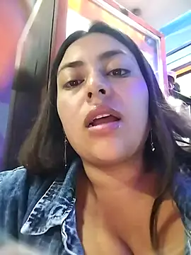 DULCE  26 online show from March 21, 2025, 1:24 am