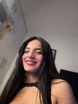 Snapshot of Dulceeany chatting on June 14, 2026, 6:42 pm Dulceeany online show from June 14, 2026, 6:42 pm