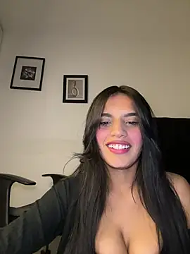 Snapshot of Dulceeany chatting on June 16, 2026, 2:22 am Dulceeany online show from June 16, 2026, 2:22 am