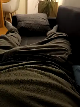 OdinWolf1990 online show from November 18, 2025, 6:06 am