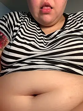 lunamas online show from February 12, 2026, 9:53 am