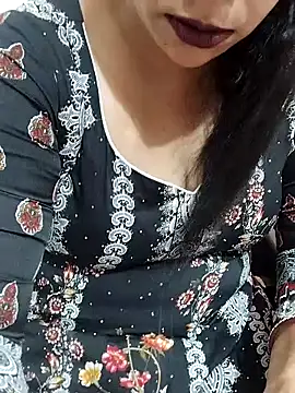 Urmila bhabhii online show from June 7, 2026, 3:56 am