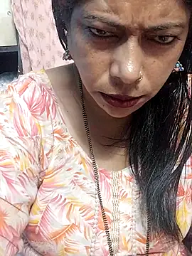 Urmila bhabhii online show from October 16, 2025, 3:04 am