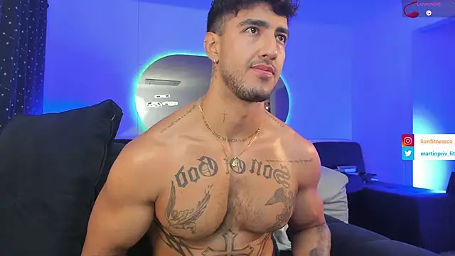 JACOB MARTINS online show from March 11, 2025, 5:35 am