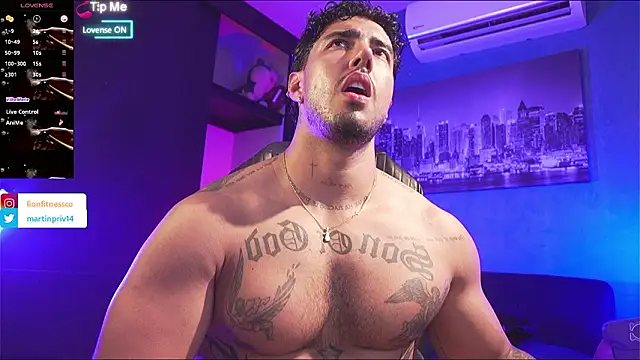 JACOB MARTINS online show from February 17, 2026, 7:44 pm